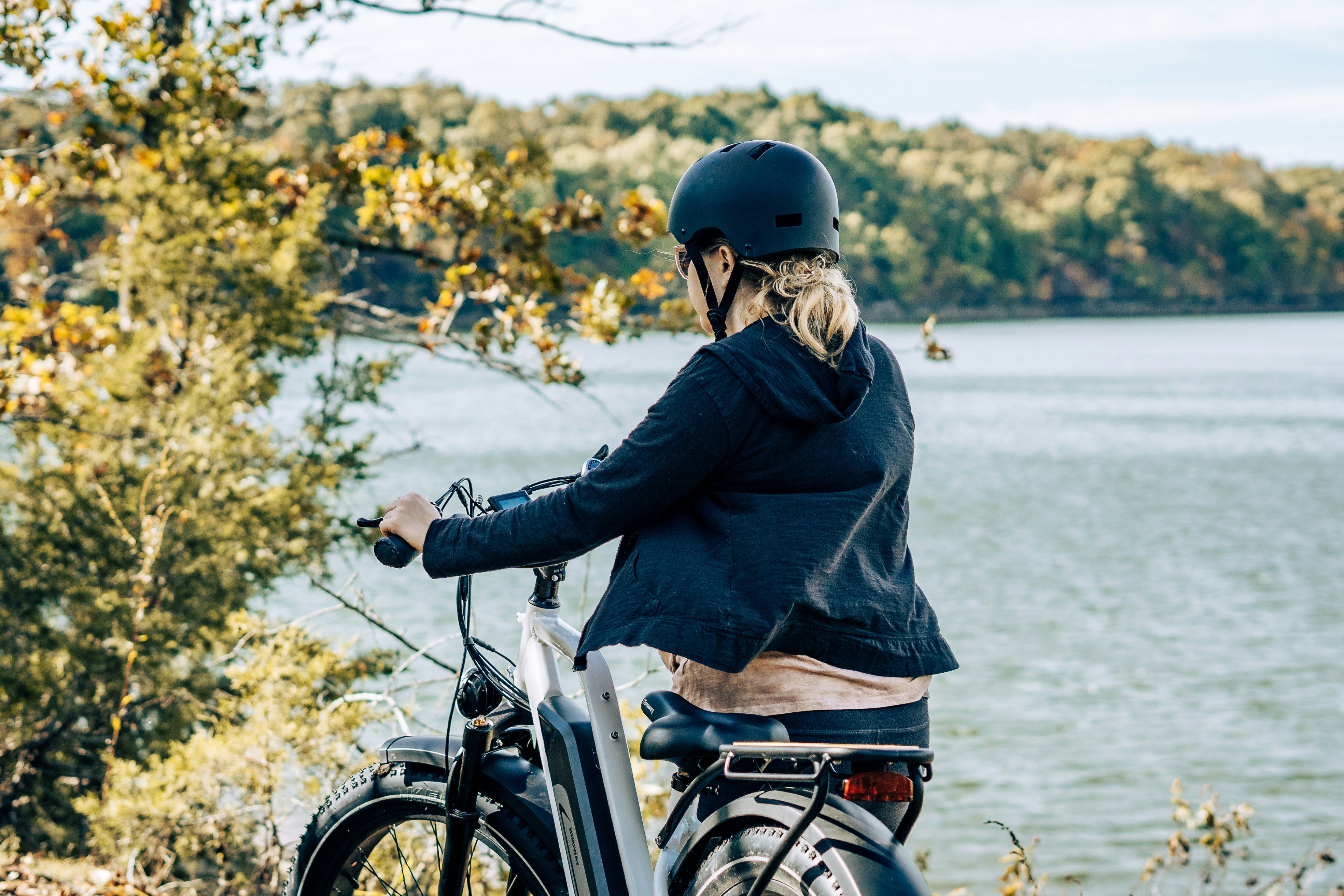 How to Best Charge E-Bikes for Long Trips: A Guide