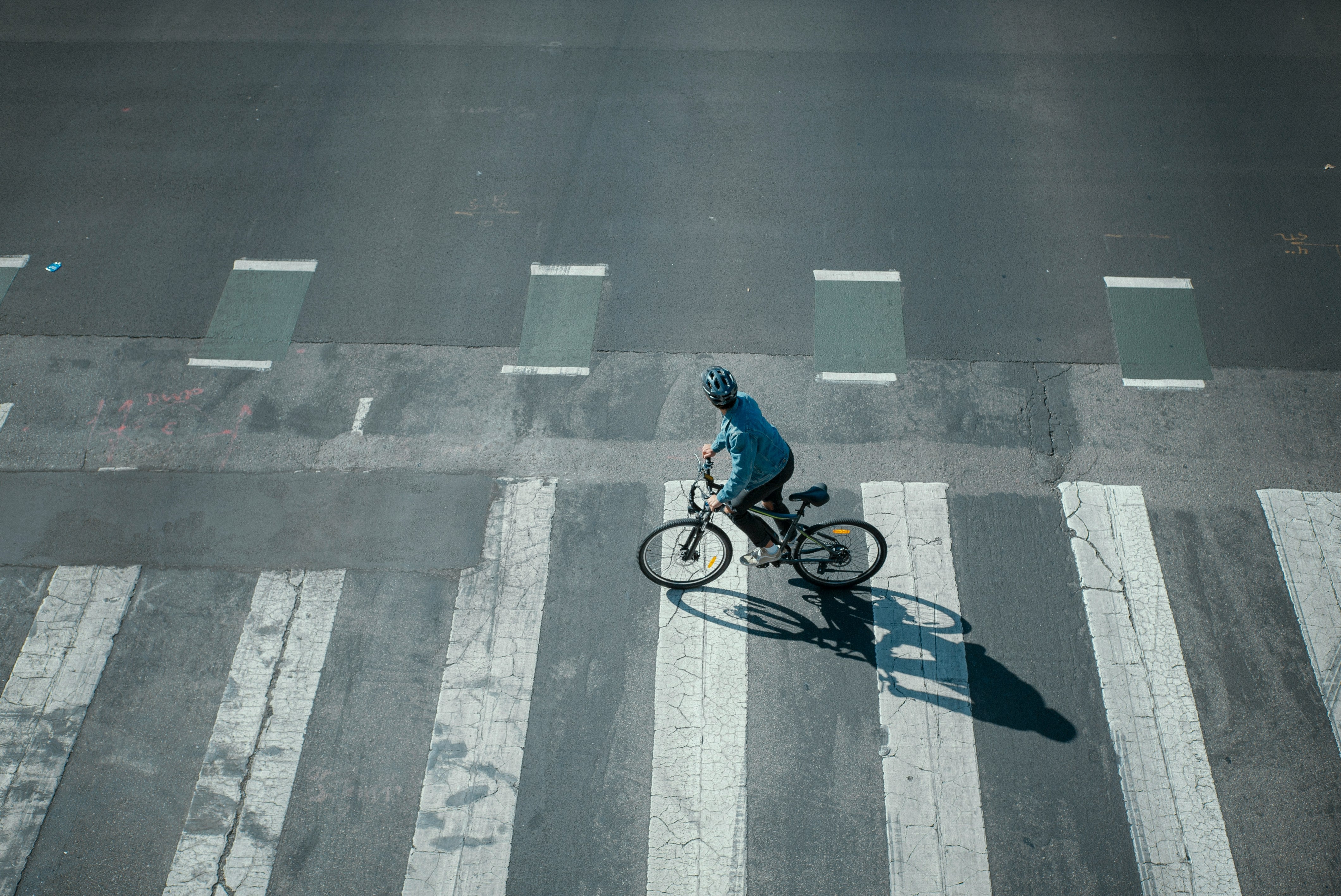 The Science Behind E-Bike Charging: How Lithium-Ion Batteries Work